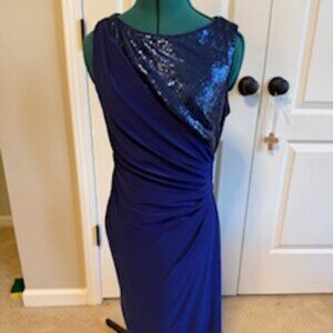 Gorgeous Sequin & Luxurious and Stretchy Dress - Size 8